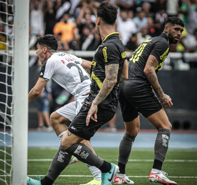 Galdames celebrando su anotación en Brasil | FOTO: Matheus Lima – Vasco da Gama