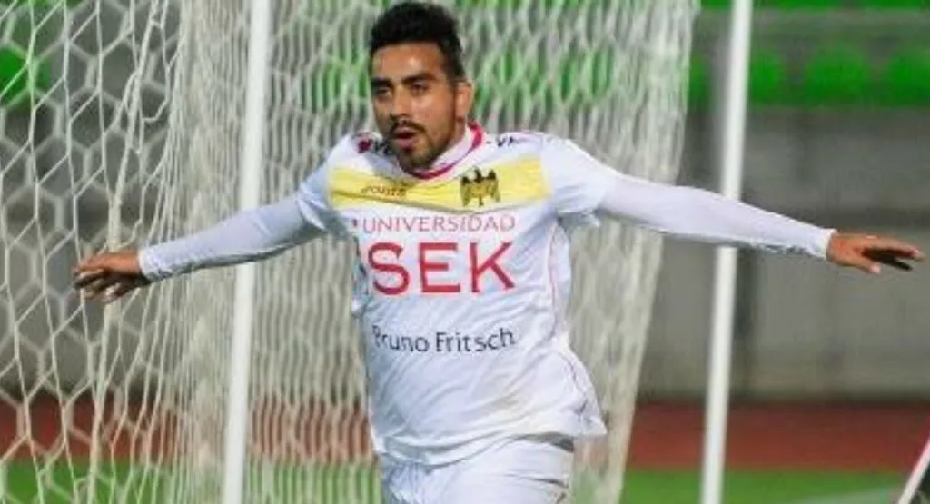 Ramses Bustos fue blanco de los comentarios albos en la red social X | FOTO: Archivo