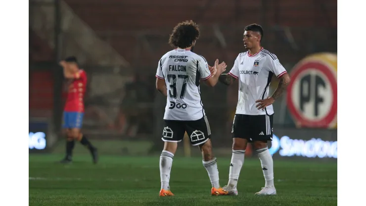 Colo Colo visita a la Unión Española en el estadio Santa Laura. (Foto: Photosport)