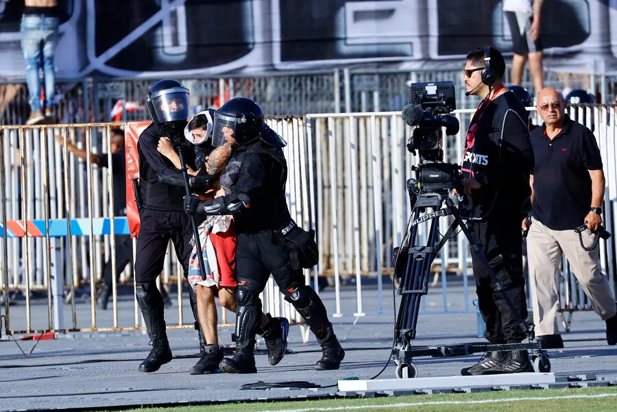 La violencia se toma el fútbol chileno | Foto: Photosport