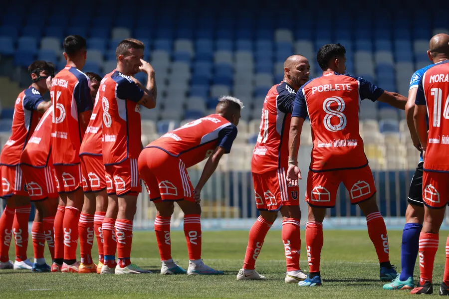 La U espera poder tener su debut ante Cobresal | Foto: Photosport