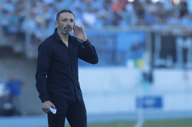 Juan Manuel Azconzábal quiere vencer a Universidad de Chile.