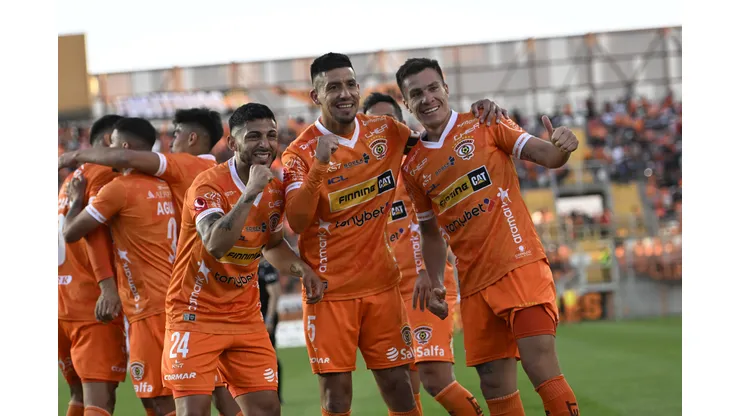 Cobreloa tiene que cumplir una férrea misión en su vuelta a Primera