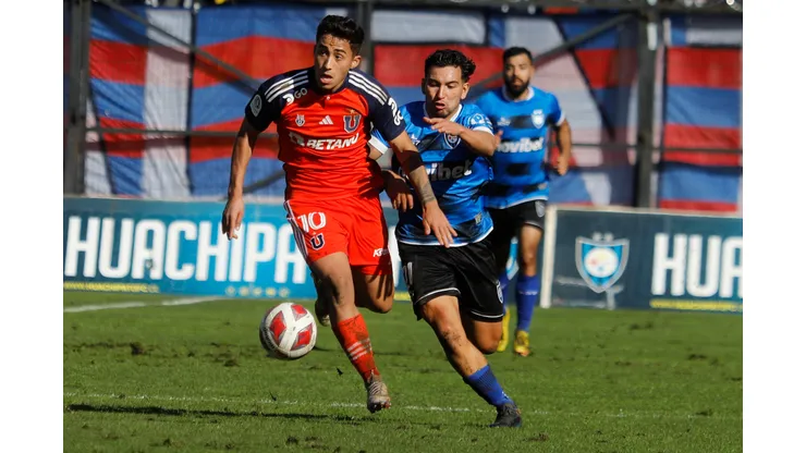 Lucas Assadi comienza una nueva temporada con Universidad de Chile. (Foto: Photosport)