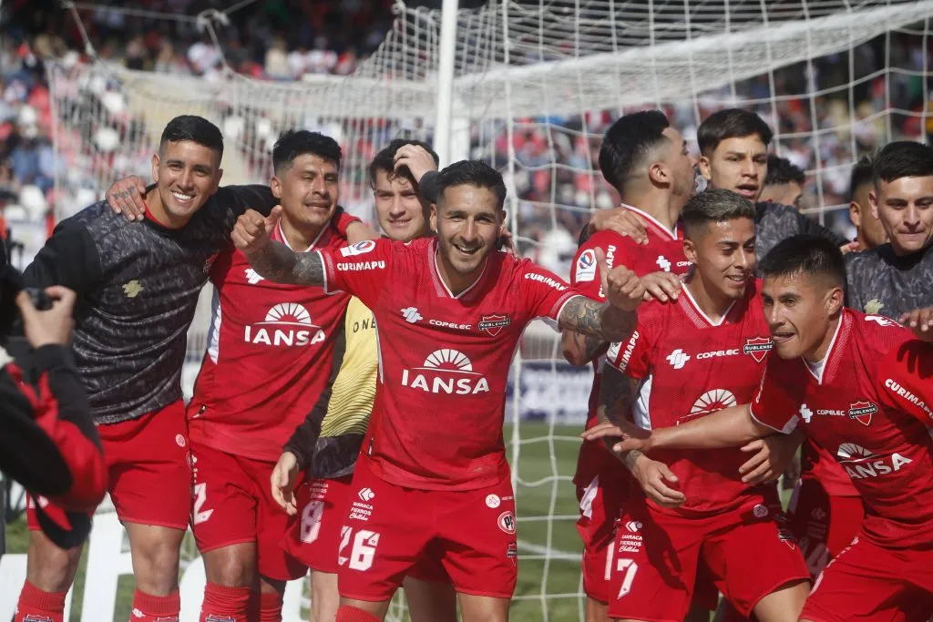 Ismael Sosa confía en el Comandante y su debut en Ñublense