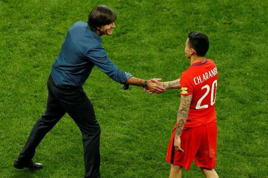 Low veía a Chile como campeón del Mundo | Foto: Archivo