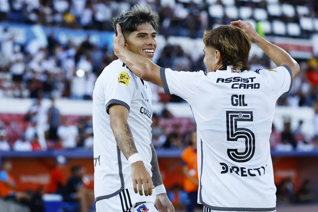 Carlos Palacios y Leonardo Gil fueron titulares en Colo Colo en su compromiso ante Huachipato por la Supercopa. (Foto: Photosport)