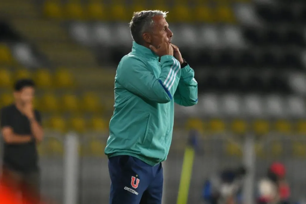 Álvarez sigue analizando variantes para su debut en el Torneo Nacional | FOTO: Alejandro Pizarro Ubilla/Photosport