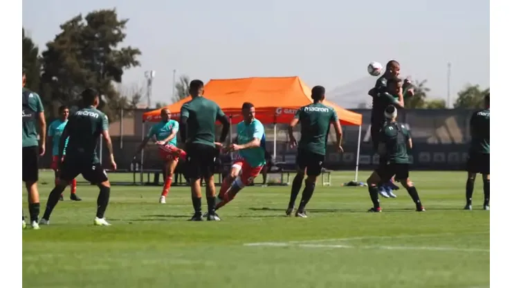 Marcelo Díaz marcó un golazo de tiro libre en Universidad de Chile. (Foto: Captura Universidad de Chile)