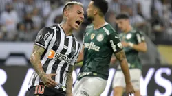 Eduardo Vargas vive una pesadilla absoluta en Brasil