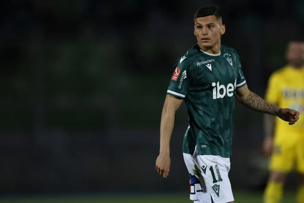 Lucas Cepeda llega a Colo Colo luego de tres temporadas en el primer equipo de Santiago Wanderers, club donde se formó (Foto. Photosport)