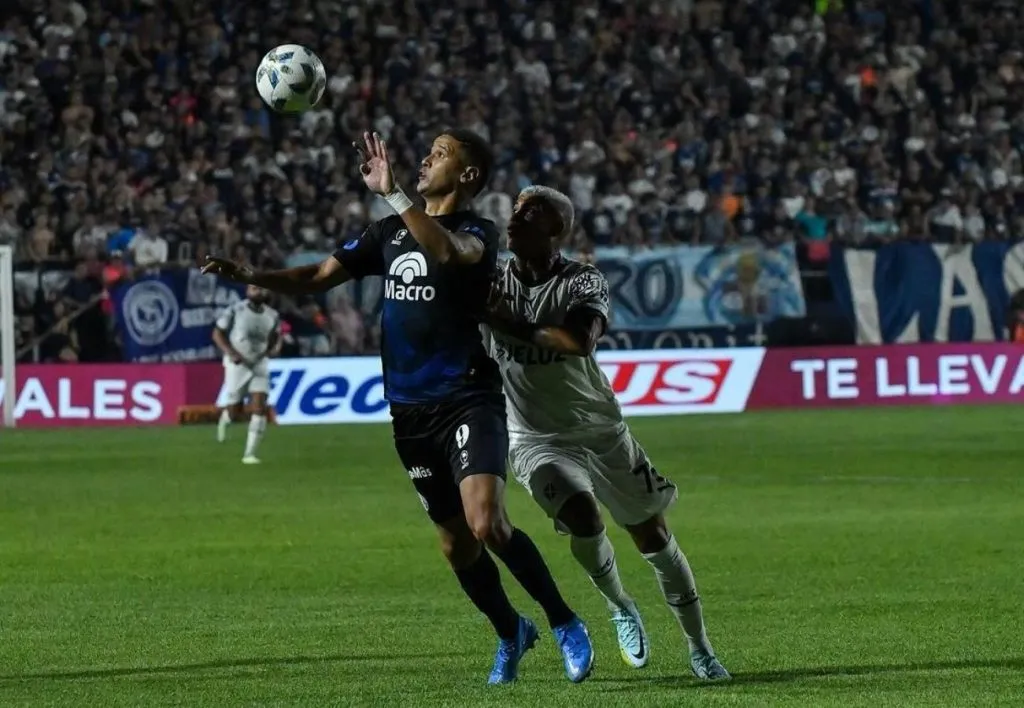 Alex Arce lleva dos goles en los primeros tres partidos de Independiente Rivadavia en el inicio de la Liga Profesional de Fútbol. (Foto: Instagram)