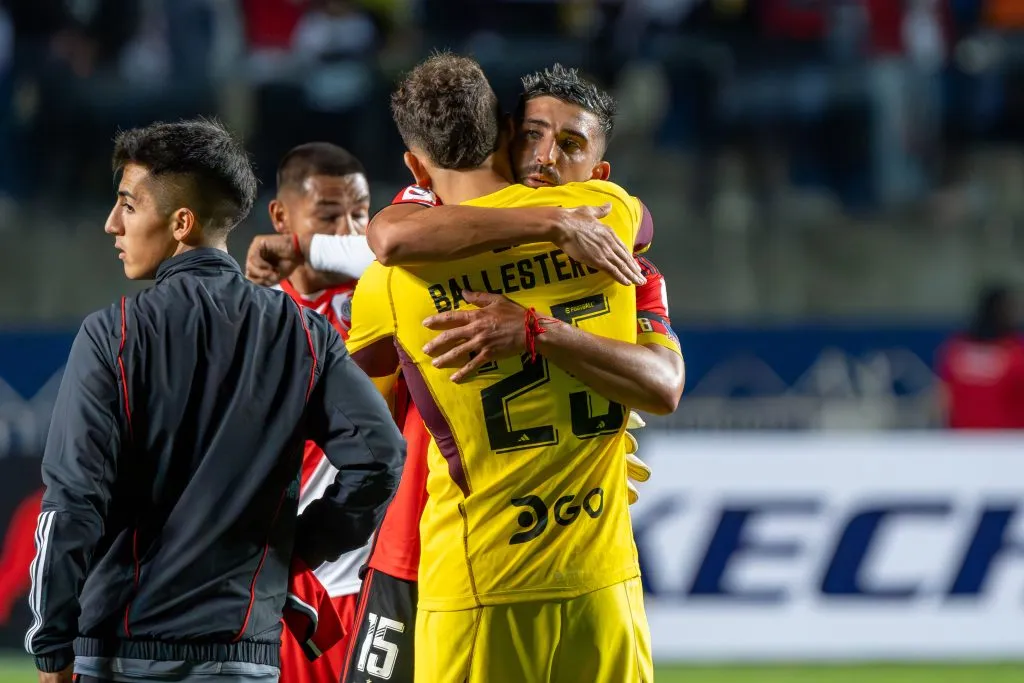 Martín Ballesteros debutó en Colo Colo en noviembre en un amistoso contra River Plate en Concepción. (Foto: Guillermo Salazar)