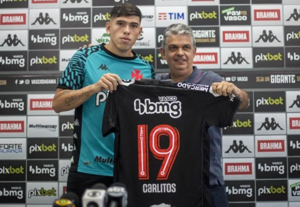 Carlos Palacios vistió la camiseta de Vasco da Gama en 2022.