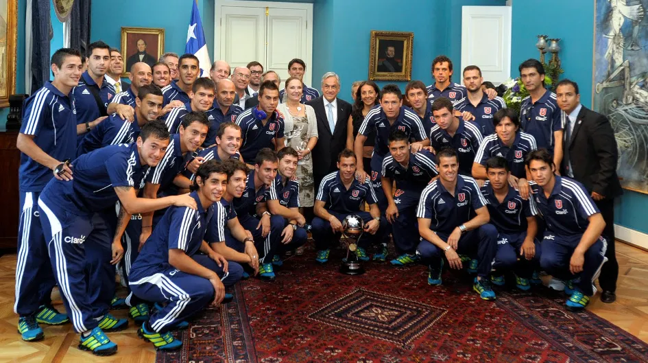 También recibió a la U tras ganar la Copa Sudamericana en 2011. Piñera decidió no asistir a la final de vuelta ante Liga.