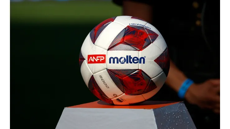 Sifup anuncia paro indefinido en el fútbol chileno