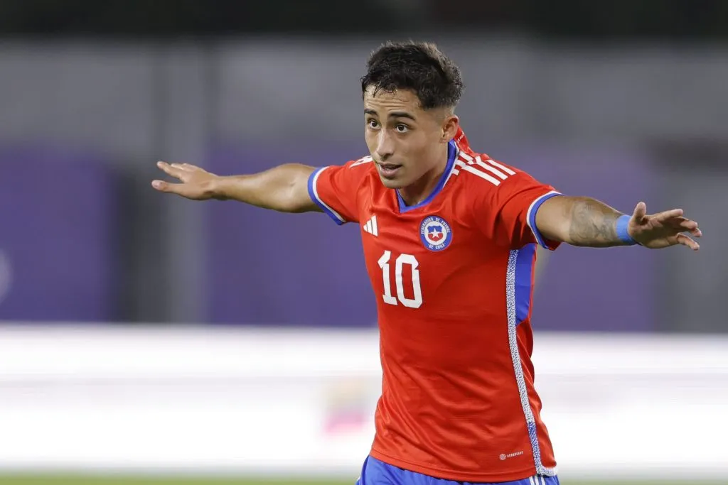 Lucas Assadi regresa a la U tras anotar el gol del triunfo de Chile ante Paraguay en el torneo Preolímpico Sub-23 (Foto: Photosport)