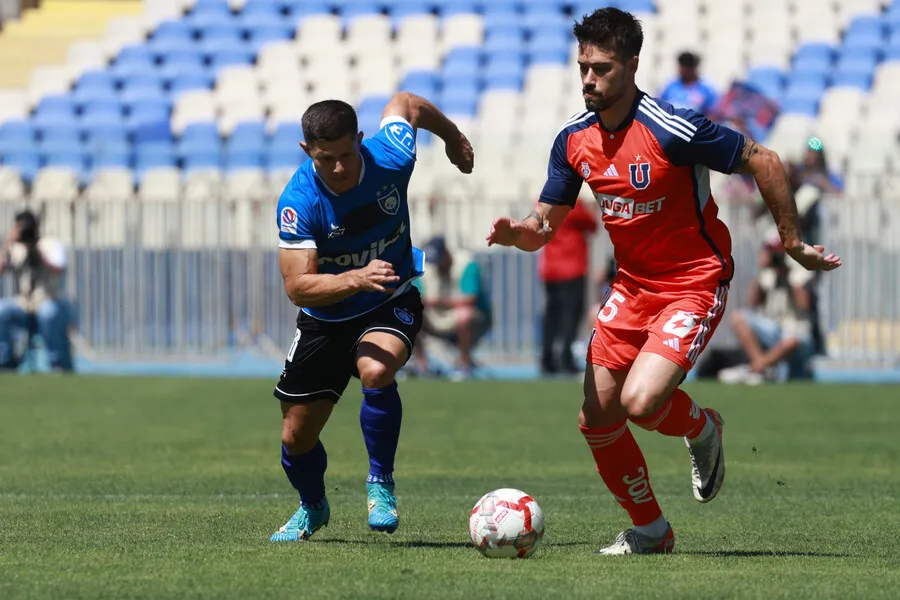 Gómez salió lesionado en la U | Foto: Photosport