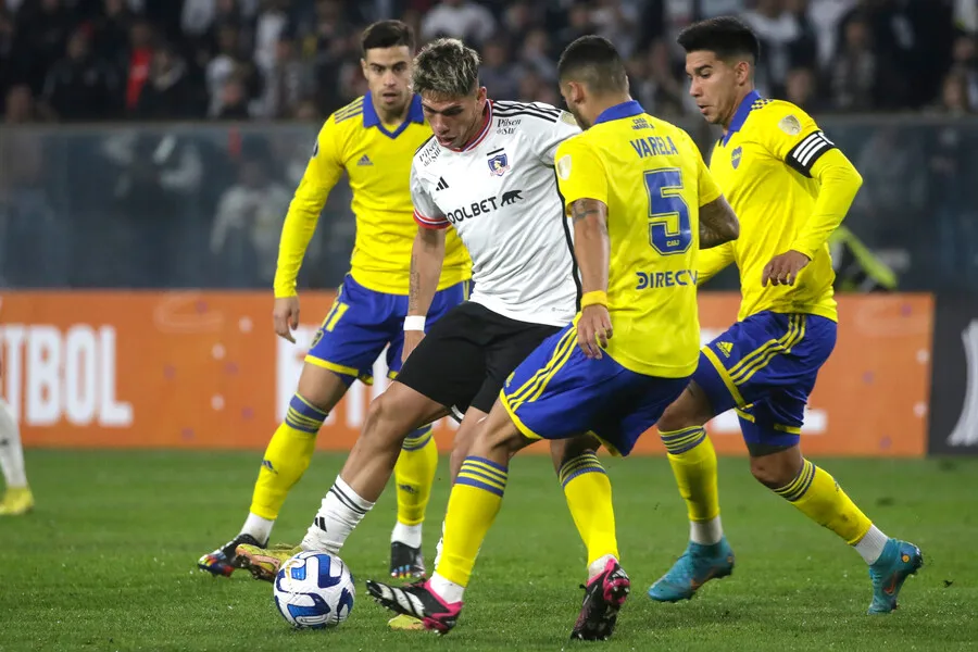 Palacios se debate entre Colo Colo y Boca. | Foto: Photosport