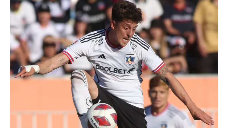 Pablo Parra comparte una foto desde la concentración de Colo Colo (Foto: Photosport(