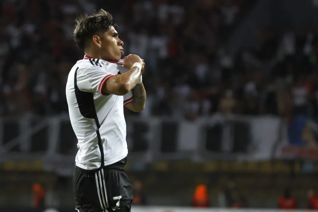 Carlos Palacios fue el goleador de Colo Colo en la temporada 2023. (Foto: Andrés Pina/Photosport)