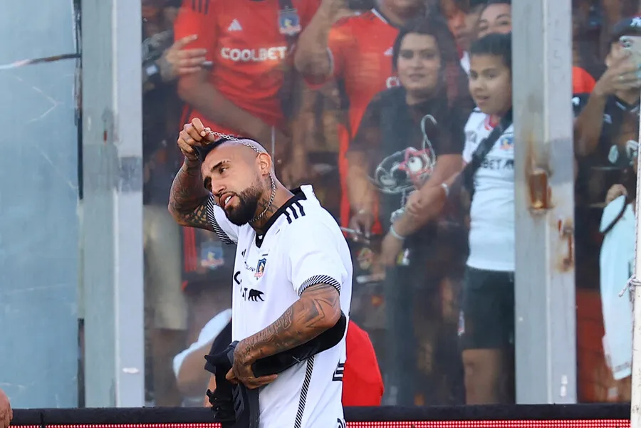 Fouillioux preocupado por el King. | Foto: Photosport