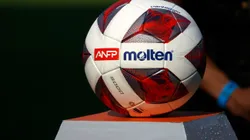 El Consejo de Presidente mantiene su postura de seis extranjeros en cancha (Foto: Photosport)