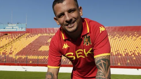 En la UC no olvidan cuando Vecchio fue para atrás para favorecer a Unión Española