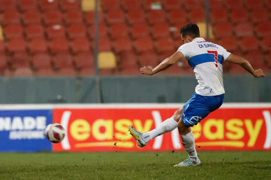 Di Santo se despide de la UC. | Foto: Photosport