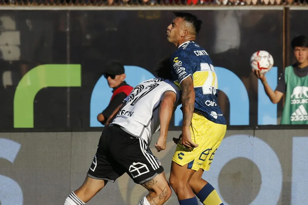 Momento en que Maximiliano Falcón de Colo Colo impactó a Rodrigo Contreras de Everton. (Foto: Dragomir Yankovic/Photosport)