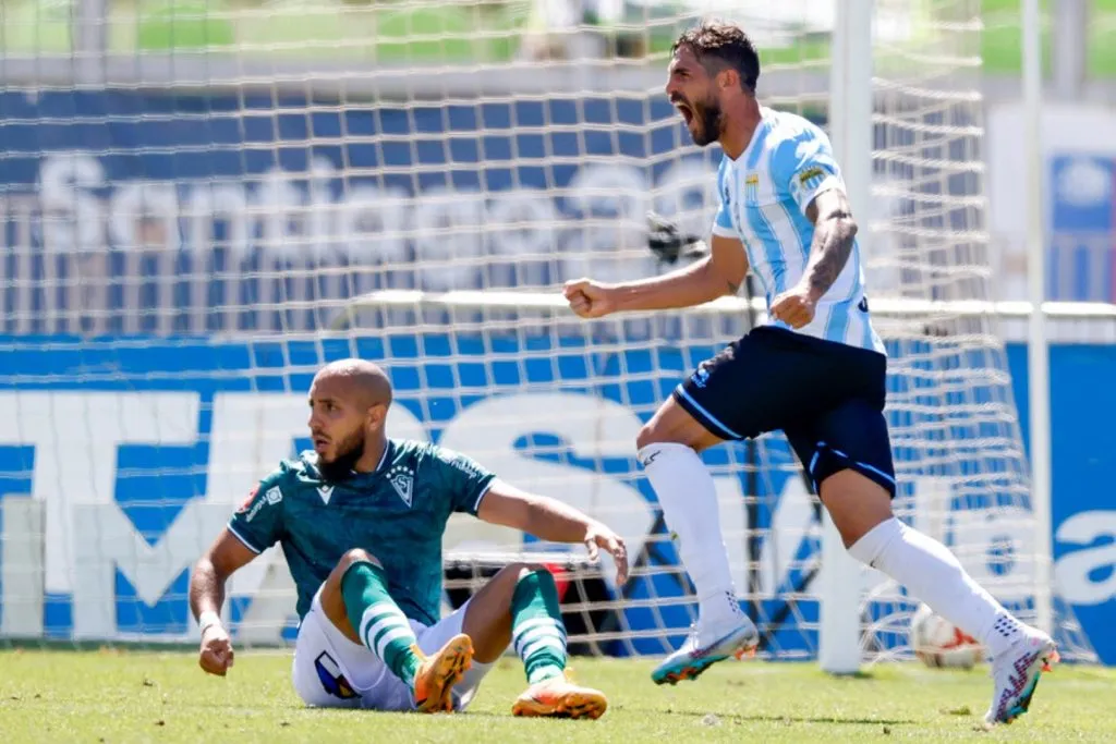 Tres goles de Larrivey ante Santiago Wanderers este domingo (Photosport)