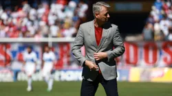 Miguel Ángel Neira critica a TIAGO NUNES por tener a Rodrigo Valenzuela en el banco.