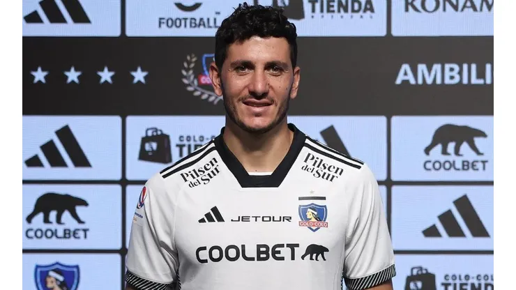 Héctor Tapia comentó las características de Gonzalo Castellani. (Foto: Colo Colo)