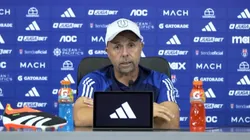 Gustavo Álvarez y su cabreo en conferencia de prensa por Luciano Pons