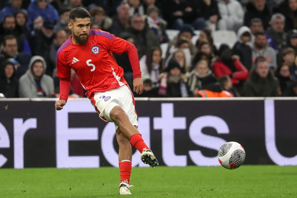 Paulo Díaz se nacionalizará argentino. La Roja tendrá otro 