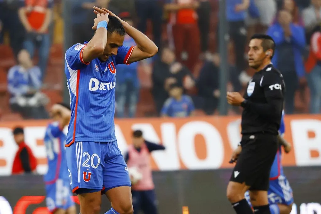 Federico Mateos tiene la posibilidad de ser titular por primera vez en el equipo de Gustavo Álvarez