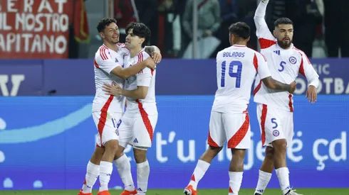 La Selección Chilena juega ante Francia en Marsella. (Foto: Photosport)