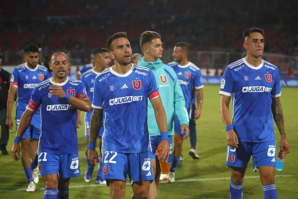 Alejandro Lorca apuntó contra la retaguardia de Universidad de Chile.