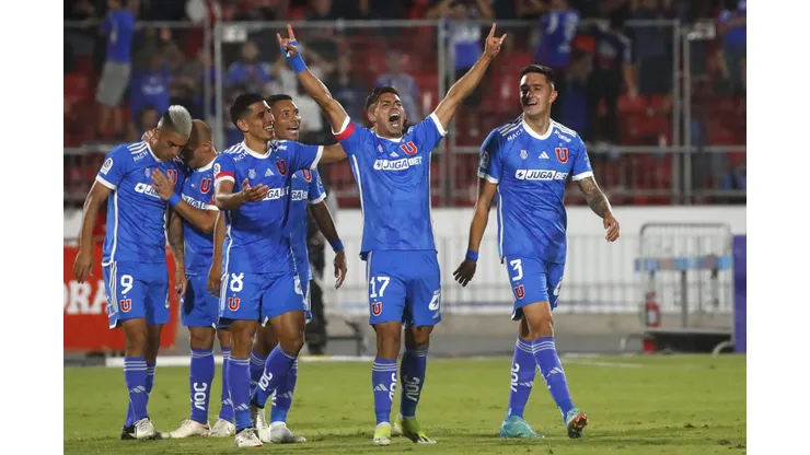 Fabián Hormazábal convirtió un golazo para Universidad de Chile.