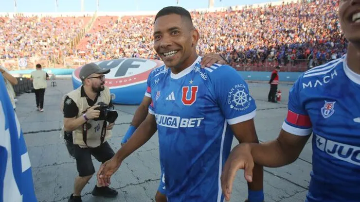 Cristián Palacios es la esperanza de gol de Universidad de Chiile.
