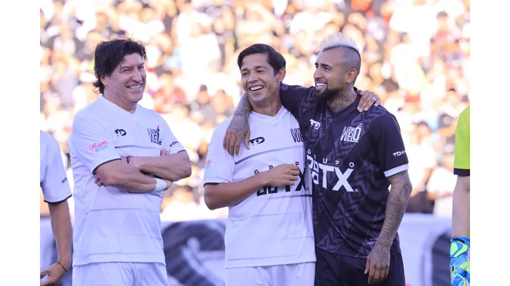 Iván Zamorano y Arturo Vidal aparecieron juntos en un spot en redes (Foto: Marcelo Hernández/Photosport)