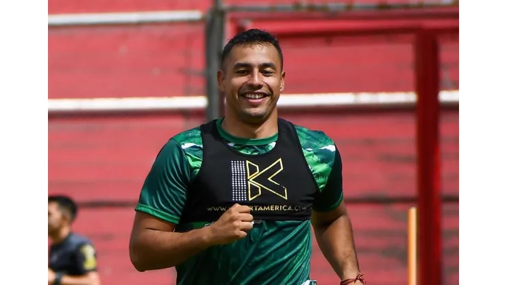 Iván Morales se encuentra de paso por Chile. (Foto: Instagram)