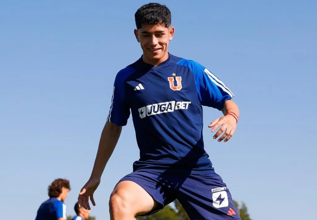 Flavio Moya lucha para decir presente con La Roja sub-20 en el Sudamericano de Venezuela. 