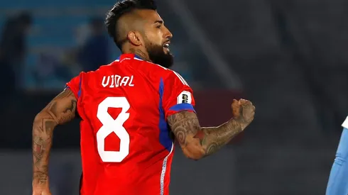Arturo Vidal destaca el rendimiento de Osorio y Bolados. (Foto: Photosport)