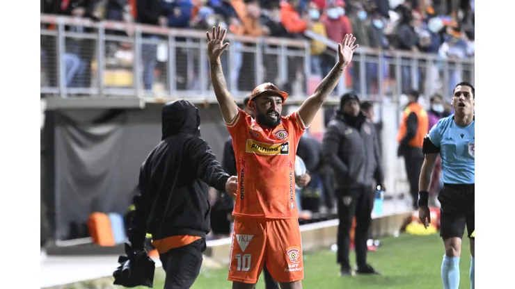 Nicolás Maturana asegura entender los anticuerpos que provoca su fanatismo por Colo Colo en algunos hinchas de Cobreloa. (Foto: Photosport)
