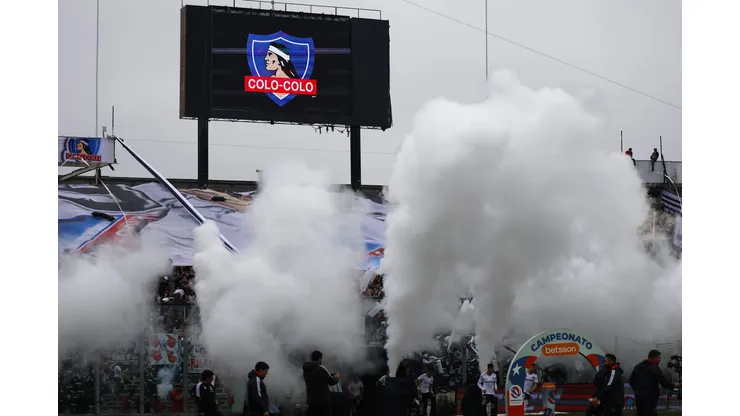 El sector Arica del Monumental fue sancionado con cinco partidos sin público en el Torneo. (Foto: Photosport)