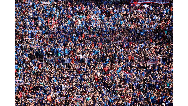 Hinchas de Universidad de Chile aún no pueden adquirir tickets. (Foto: Photosport)