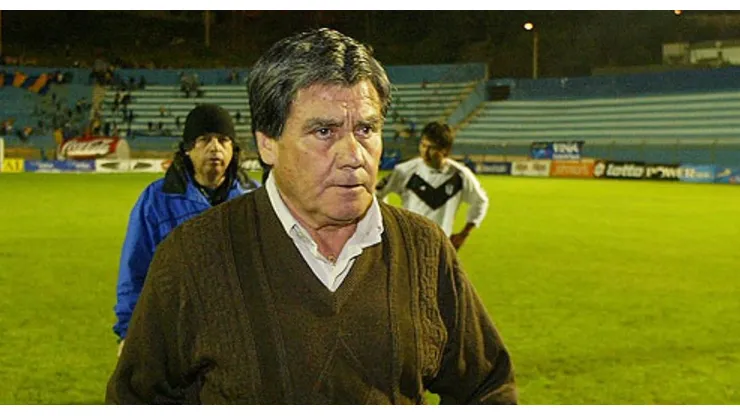 Luto en el fútbol nacional: Muere Orlando Aravena, ex entrenador de La Roja