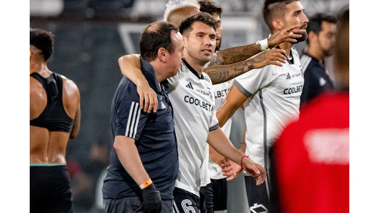 El volante de Colo Colo comienza su rehabilitación tras grave lesión. (Foto: Guillermo Salazar)
