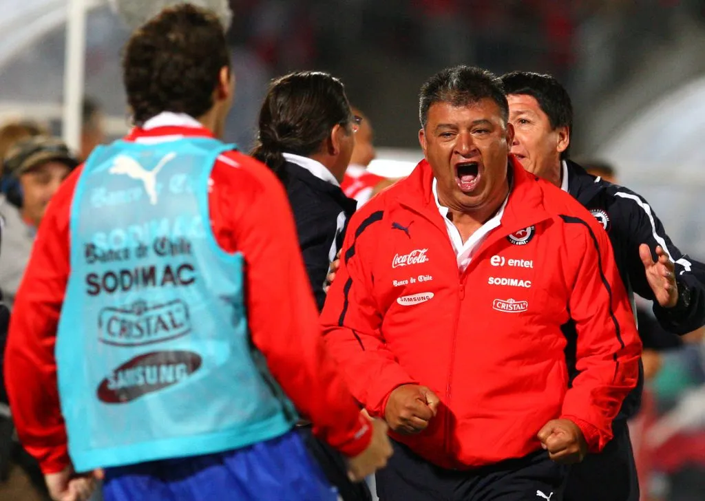 Óscar Lihn propone a Claudio Borghi como DT de la Universidad Católica. (Foto: Photosport)